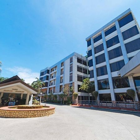 Reddoorz Premium @ The Ritz Garden Oases Otel Davao City Dış mekan fotoğraf