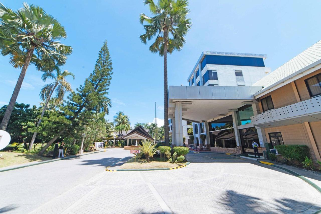 Reddoorz Premium @ The Ritz Garden Oases Otel Davao City Dış mekan fotoğraf